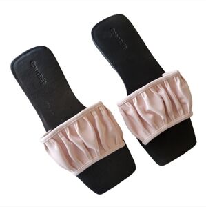 Open Edit Black and Pink Brynn Slide Sandals